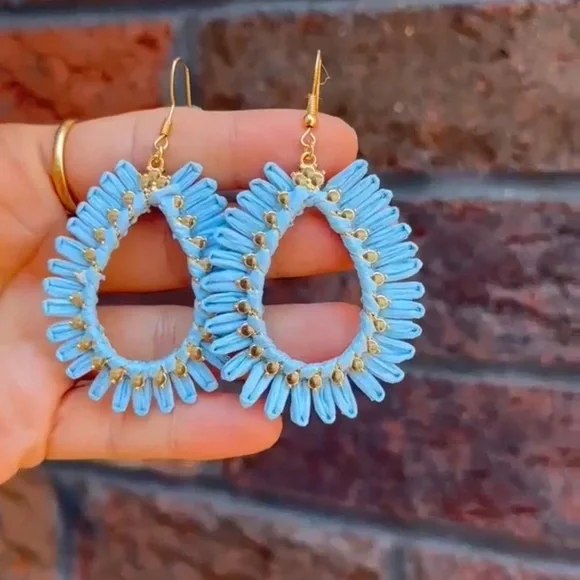 Vintage Blue Rattan Bohemian Oval Earrings - Picture 3 of 5